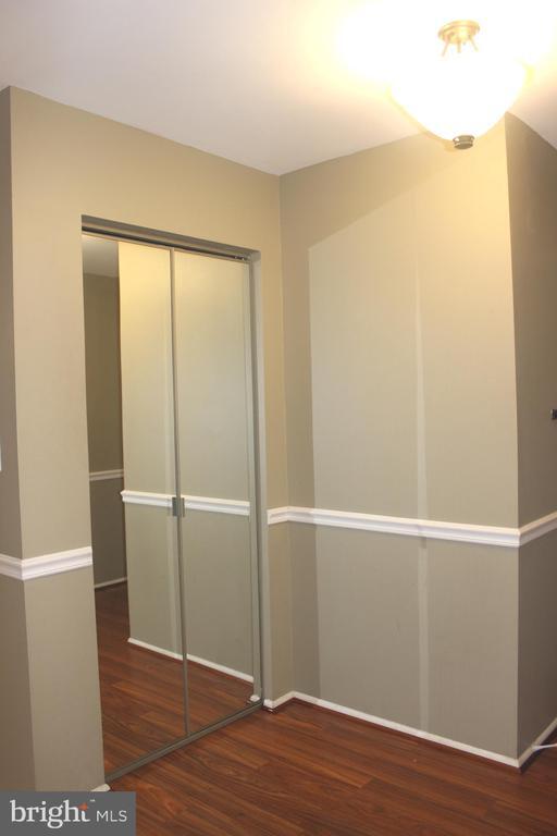 Building Photo - 8141 Needwood Rd