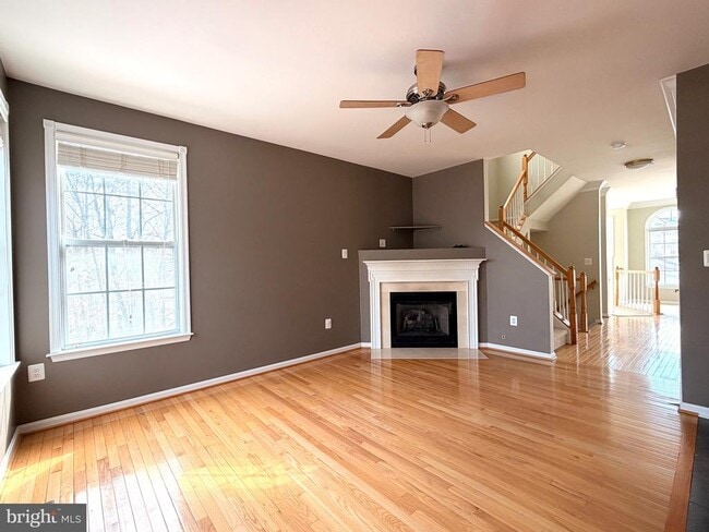 Building Photo - 43086 Shadow Terrace