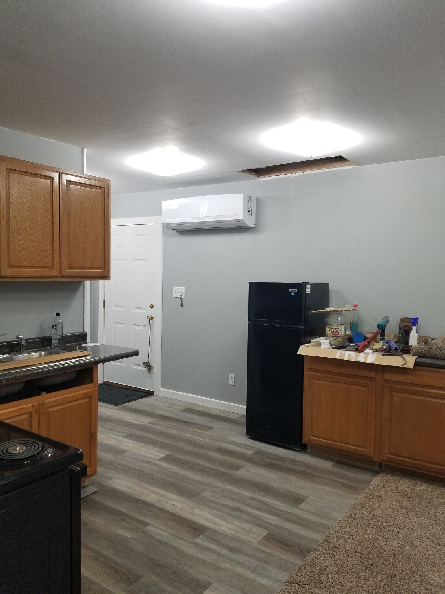 Building Photo - 807 Maple Ave