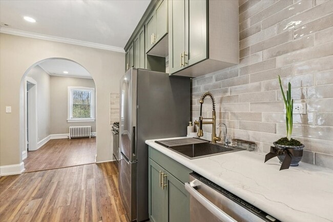 Building Photo - 1201 N McKinley Rd