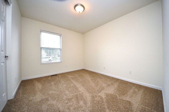 Building Photo - 131 Choctaw Dr