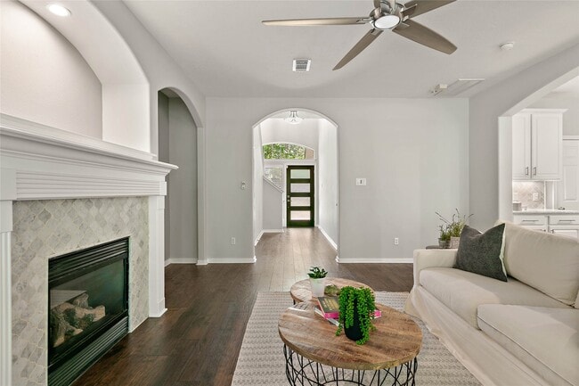 Building Photo - 139 Ledgestone Pl