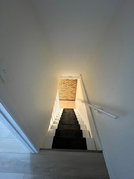 Building Photo - 1967 Slaton Ct