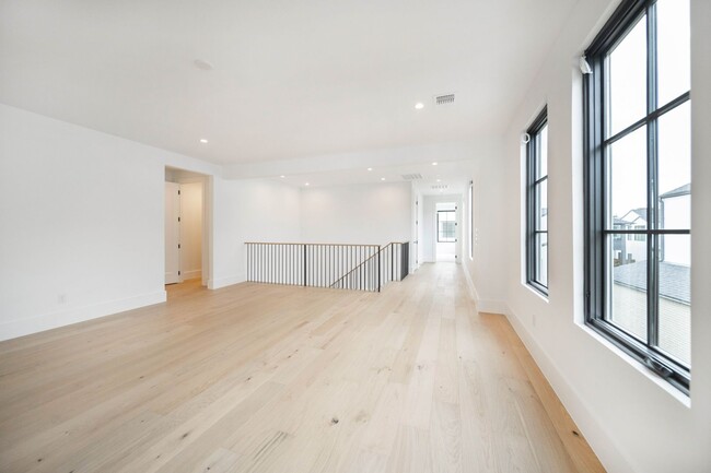 Building Photo - Coming Soon!!! 2023-built home at Preston ...