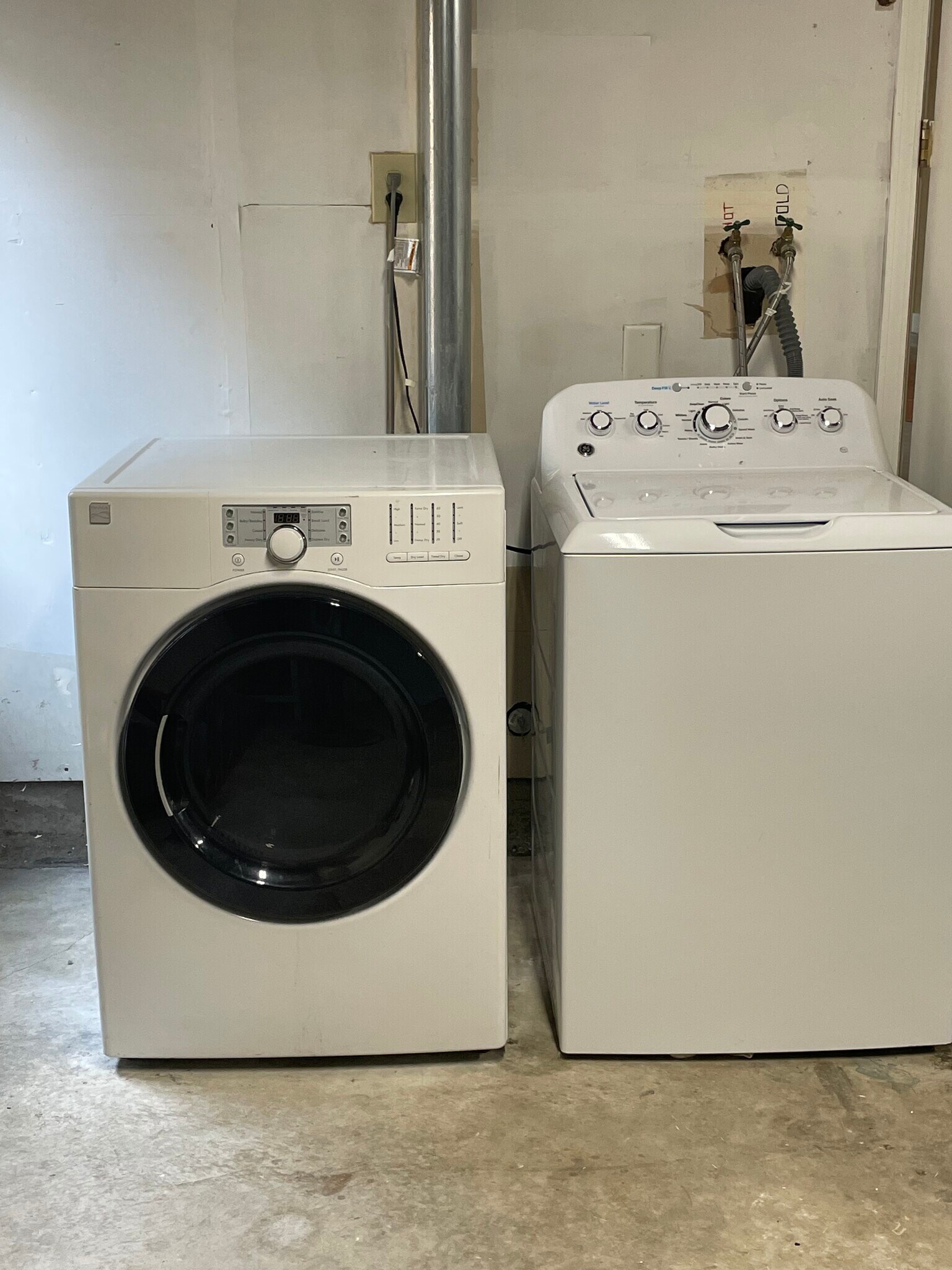 washer dryer in garage - 205 East Sierra Avenue