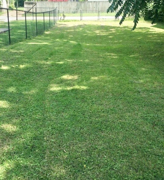 Building Photo - 1122 2nd Ave S