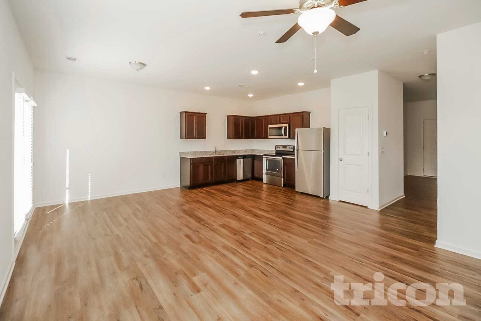 Building Photo - 11942 Fuller St