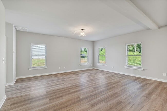 Building Photo - 1420 Brookhaven Dr