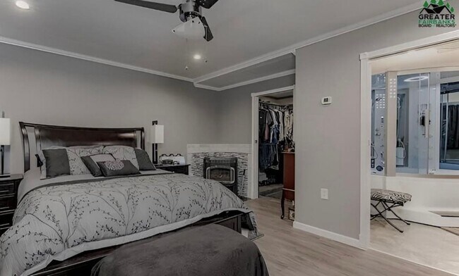 Building Photo - 4-Bedroom Fairbanks Home with Garage, Deck...