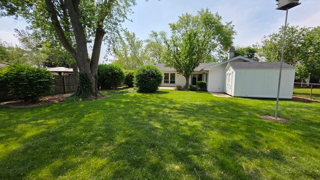 Building Photo - 720 Alcoa Ln