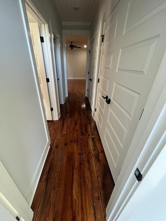 Building Photo - 201-B East Main Street, Suite 201