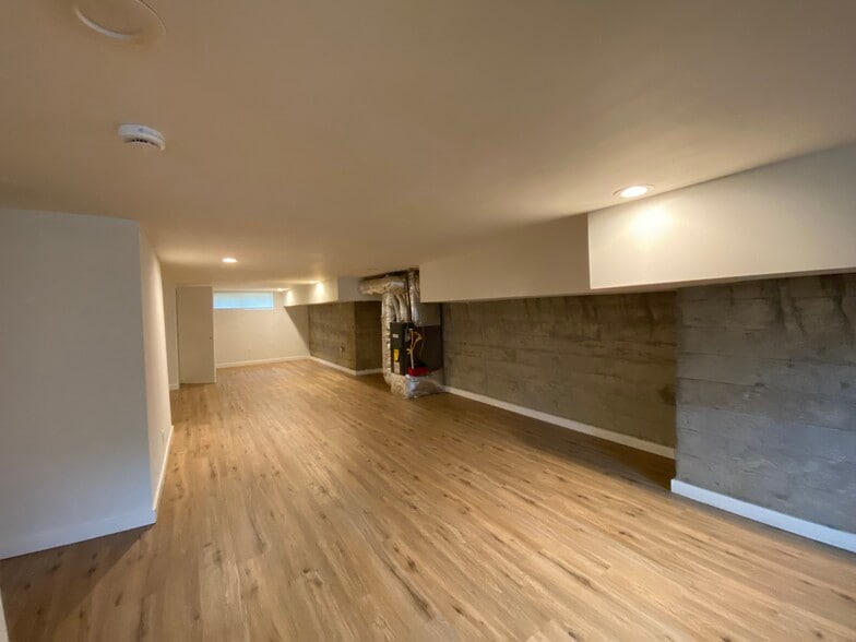 Building Photo - 10448 2nd Ave SW