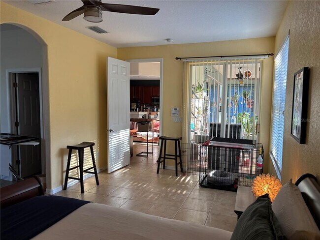 Building Photo - 10703 Banfield Dr