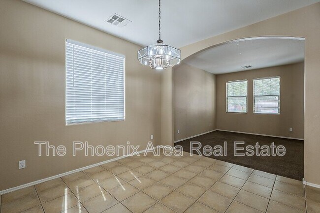 Building Photo - 43476 Caven Dr