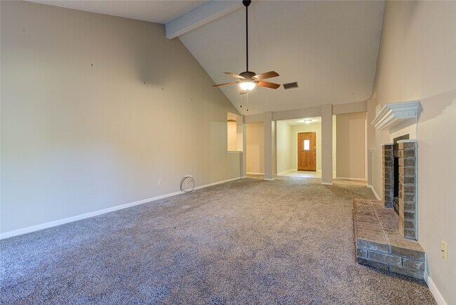 Building Photo - 3322 Larkwood Ln