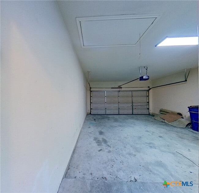 Building Photo - 308 Rinehardt St