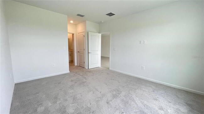 Building Photo - 5652 Lemon Grass St