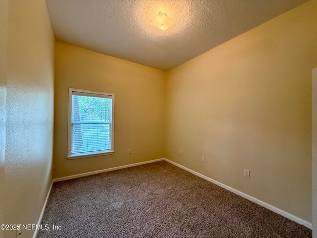 Building Photo - 6106 Maggies Cir