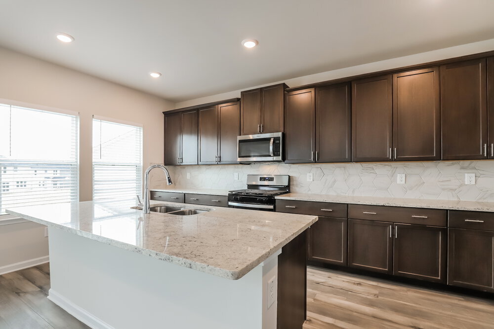 Building Photo - 5922 Green Ash Ct