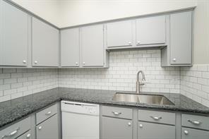 Building Photo - 2021 Spenwick Dr
