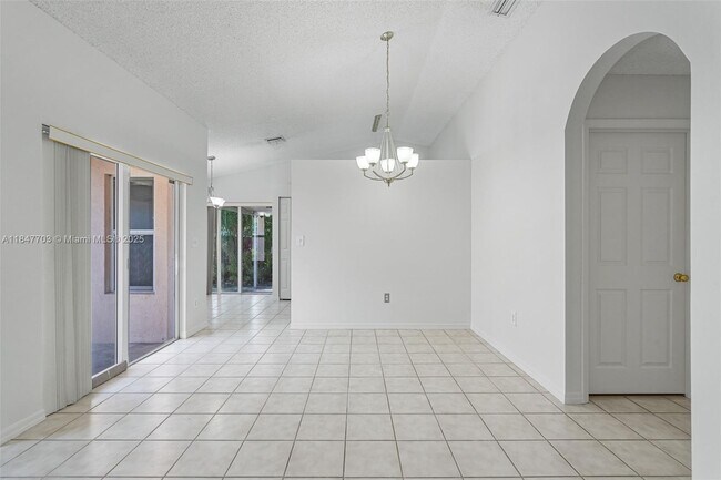 Building Photo - 14202 SW 151st Ct