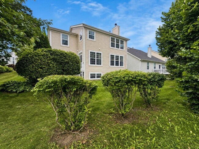 Building Photo - Spacious 4 Bed / 3.5 Bath Home with Finished Basement & Community Amenities in Wadsworth!