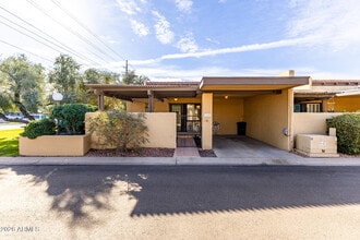 Building Photo - 1149 E Rovey Ave