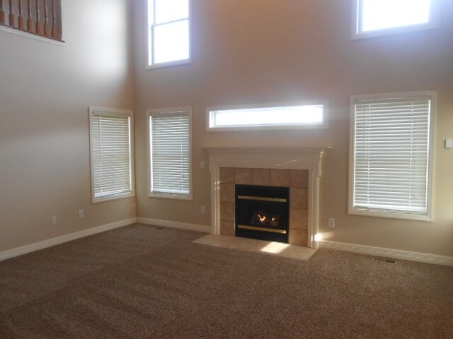 Building Photo - 1858 Chiprock Dr