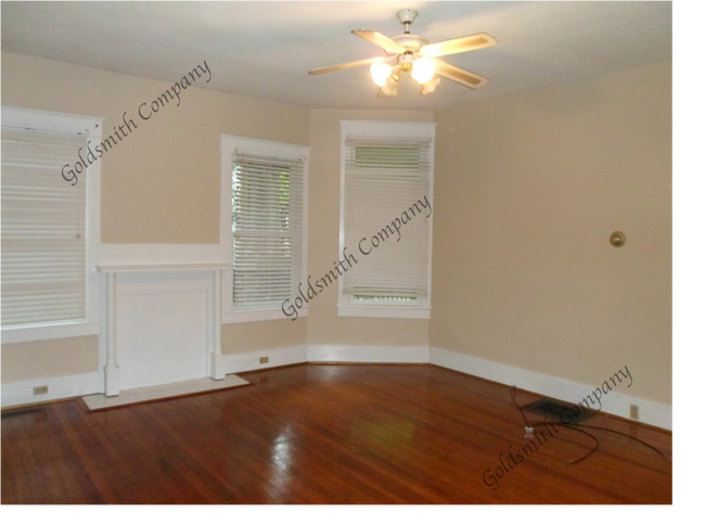 Building Photo - "1-Bedroom Condo in Downtown Greenville"
