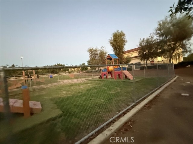Building Photo - 41107 Portia St