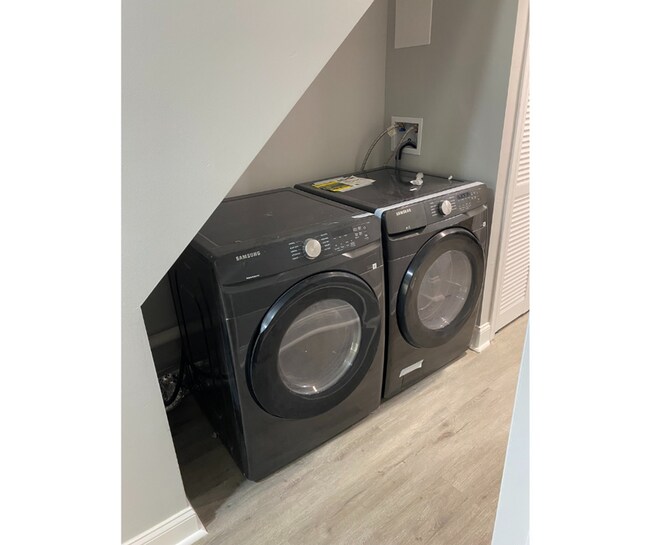 Building Photo - 5114 Belair Rd