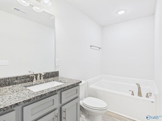 Building Photo - 15251 Lapwing Cv