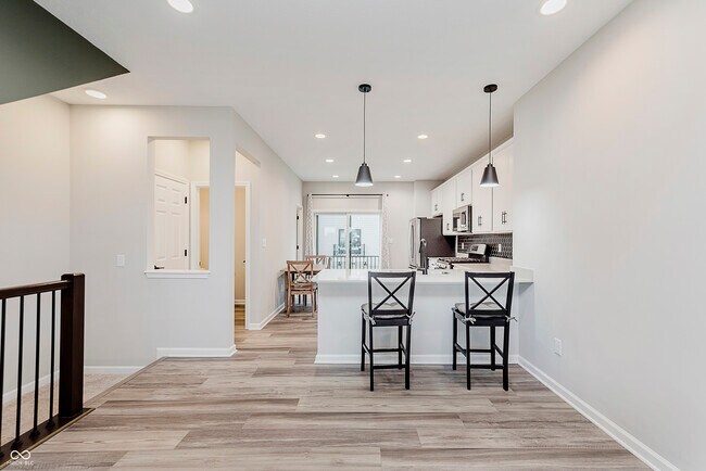 Building Photo - 4321 Barrel Ln