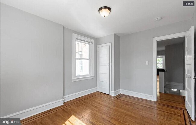 Building Photo - 5714 N 20th St