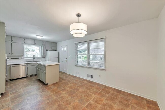 Building Photo - 1728 Springer St NW