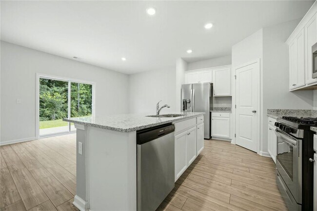 Building Photo - 111 Horned Owl Ave