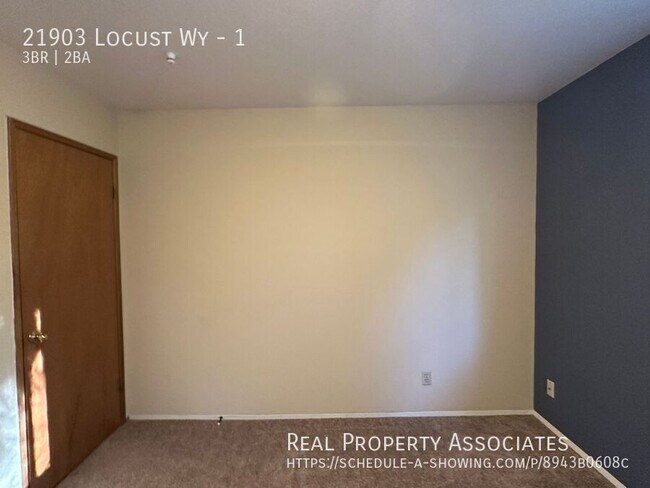 Building Photo - 21903 Locust Wy
