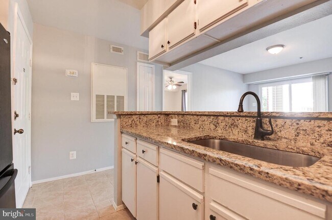 Building Photo - 3313 Wyndham Cir