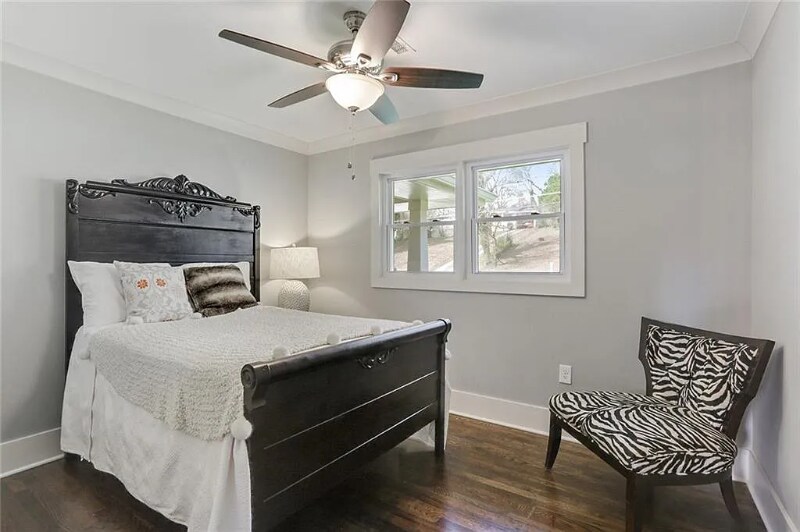 Building Photo - 2739 Flagstone Dr SE