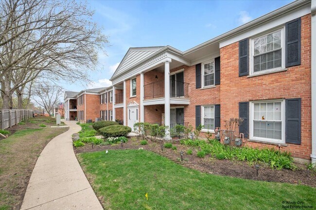 Primary Photo - 510 Shorely Dr