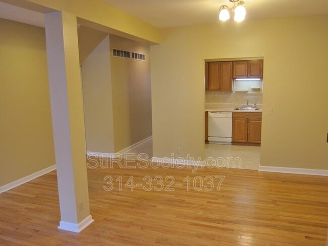 Building Photo - 3837 Shenandoah Ave
