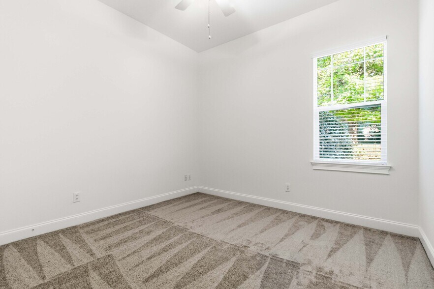 Building Photo - 7819 Chaddsley Dr