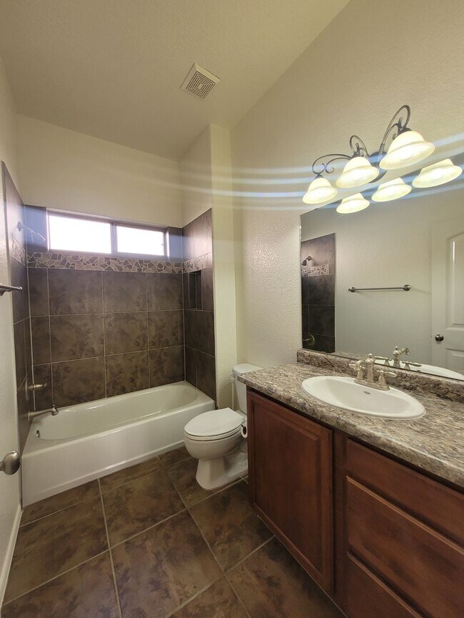 Building Photo - Spacious Home in Del Prado with pool access