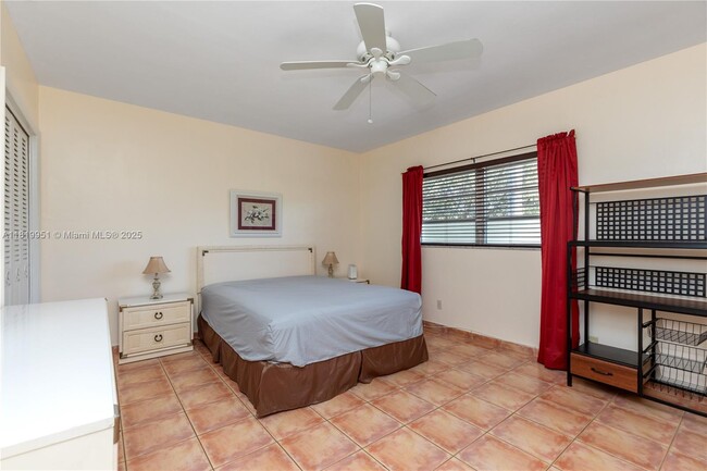 Building Photo - 1050 Atlantic Shores Blvd