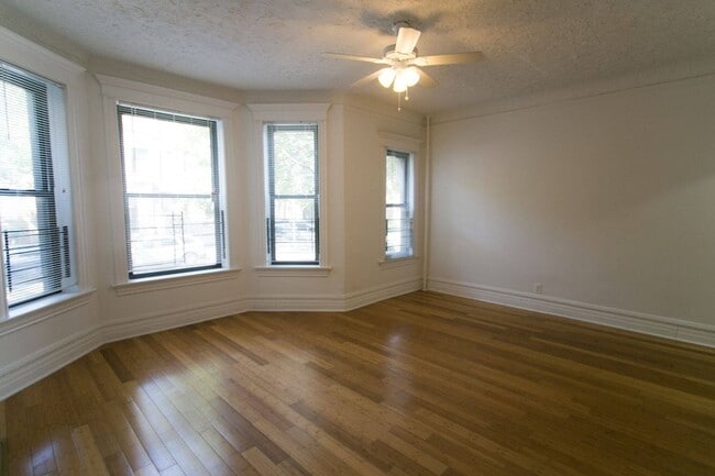 Floorplan - 5401-5403 S. Woodlawn Avenue
