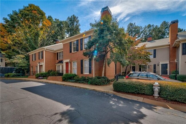 Building Photo - 64 Mt Vernon Cir