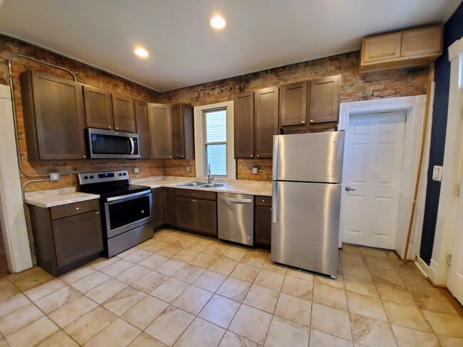 Fully Renovated Kitchen - 265 S Skidmore St