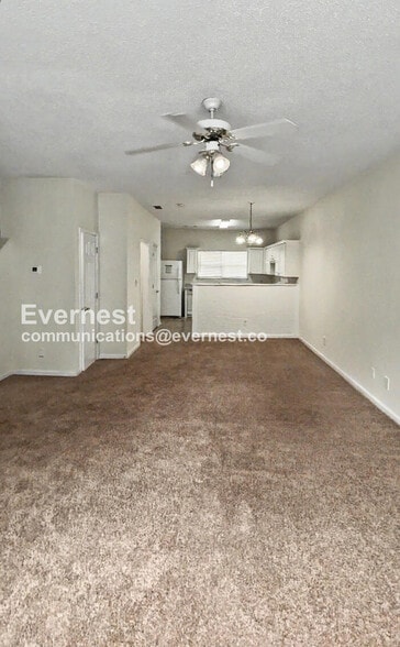 Building Photo - 6699 Sunset Hills Blvd