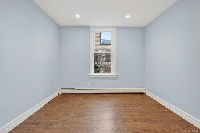 Building Photo - 92 Kimball Ave