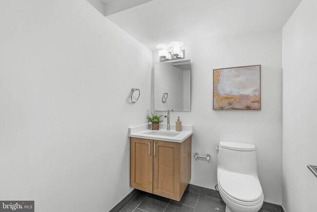 Building Photo - 237 N 23rd St